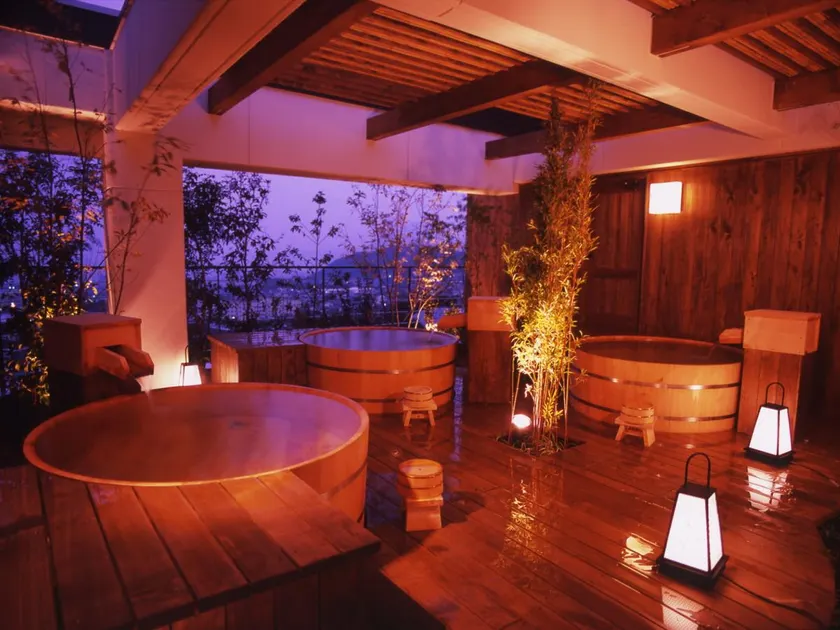Kannawa Onsen Hotel Sansuikan - Image 1