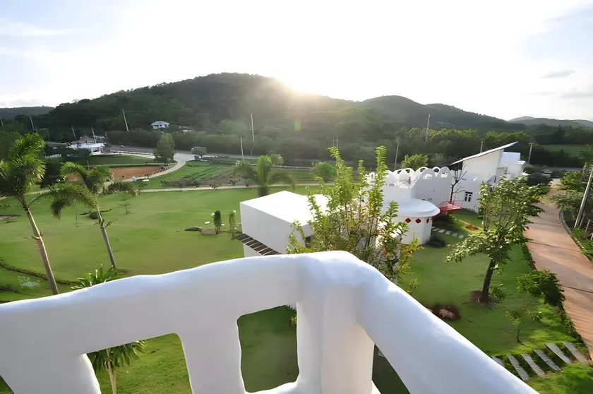 The Buda Resort Muaklek - Image 1