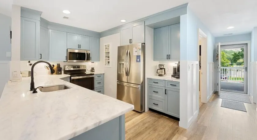 65D Isle Awhile condo - Image 1