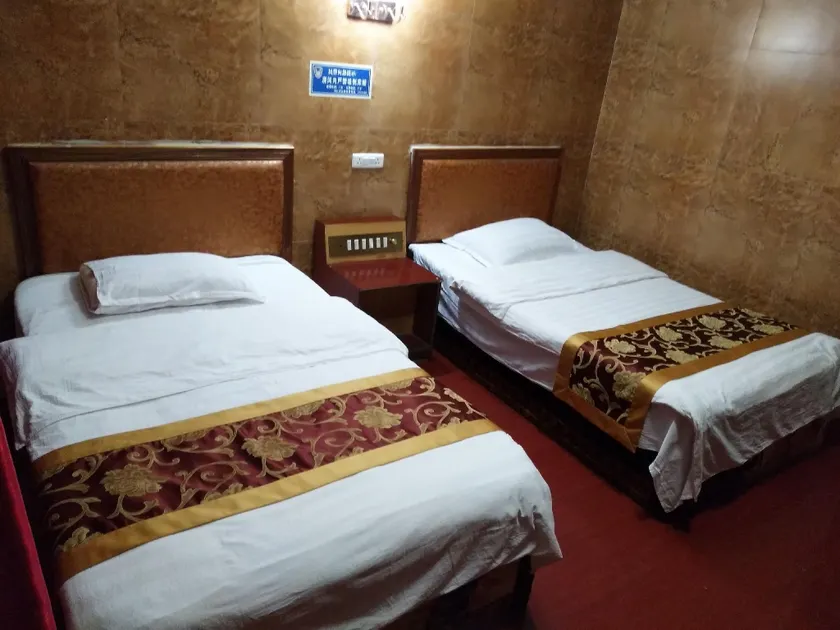 Zhuangyuanlou Business Hotel (Dongfang Square Branch) - Image 1
