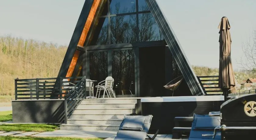 A frame CHILL House - Image 1