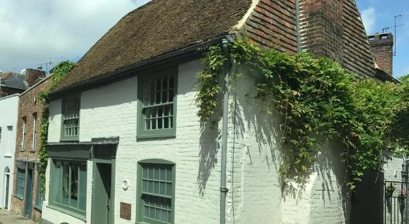 The Tea House - Image 1
