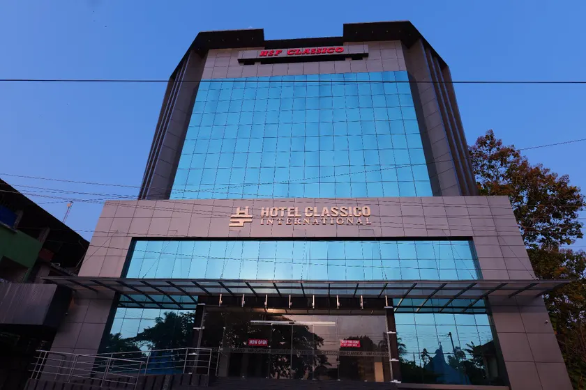 Hotel Classico International - Image 1