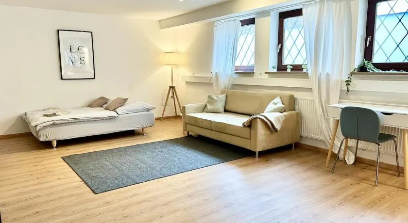 Modern Quiet Studio Central Munich - Image 1