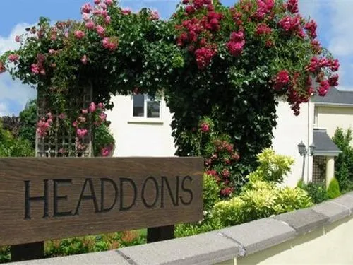 Headdons Bed & Breakfast - Image 1