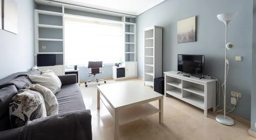 Apartamento Nervión Relax and Work (wifi) - Image 1