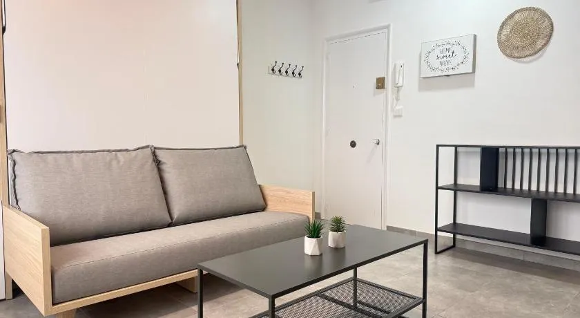 Agi Macià Centro - Image 1