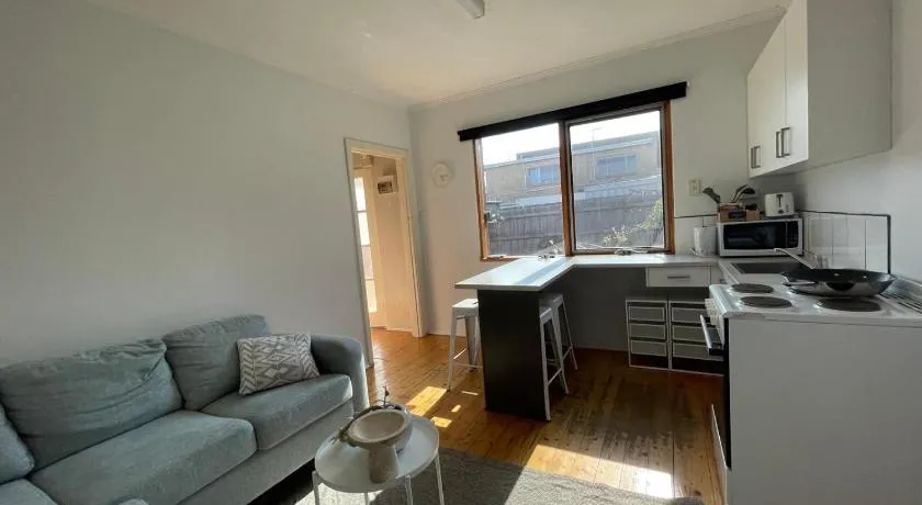 Rye Pier Apartment - Image 1