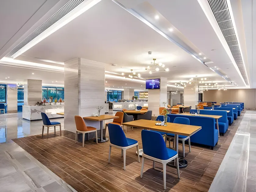 Kyriad Marvelous Hotel Guangzhou Baiyun Airport Huadong - Image 1