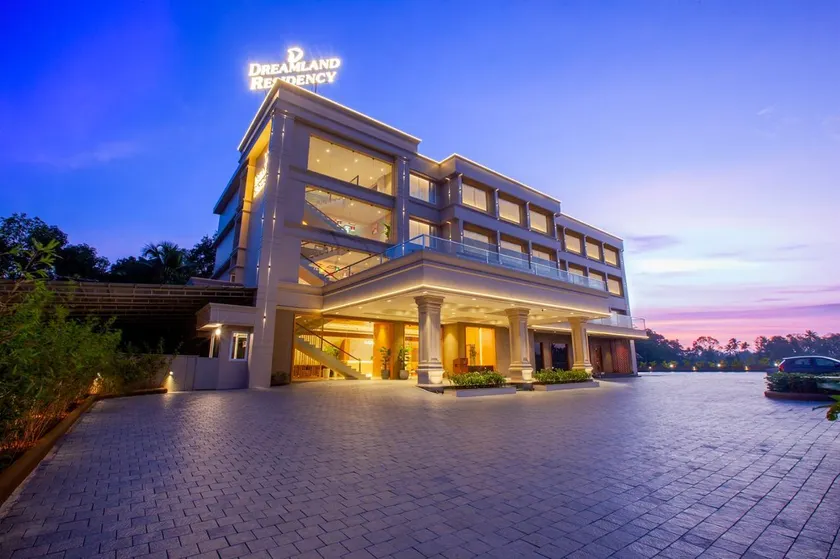 Hotel dreamland residency - Image 1