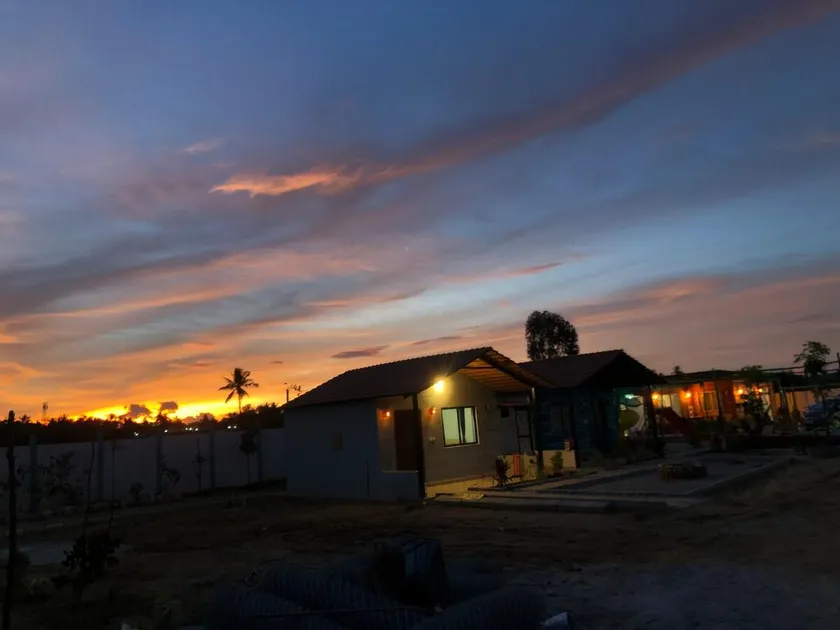 Private Triple Cottages At Serene, Peaceful Farm - Image 1