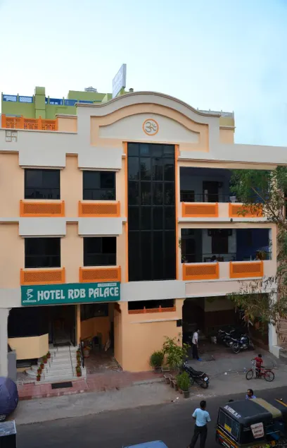 Hotel RDB Palace - Image 1