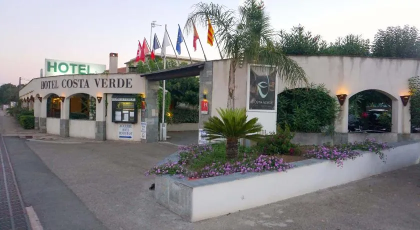 Hotel Costa Verde - Image 1