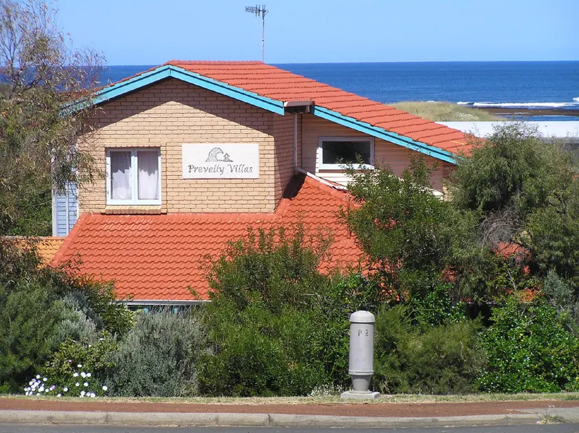 Beachside Prevelly Villas - Image 1
