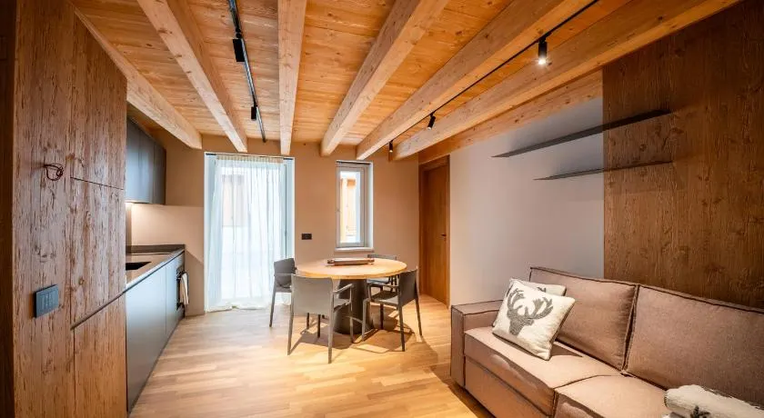 DALANIA MOUNTAIN APARTMENTS - Image 1