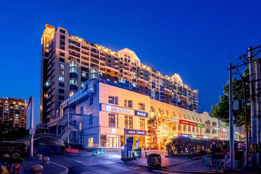 Hanting Premium Hotel Beijing Caiqiao Subway Station - Image 1