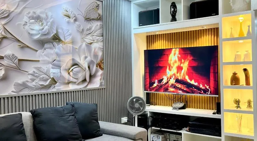 Relaxing 2BR Home Village Stay - Image 1