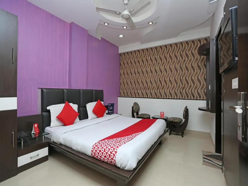 3161 Hotel Ashoka The Grand - Image 1