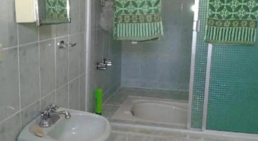 Affordable Spacious Studio Apartment - Image 1