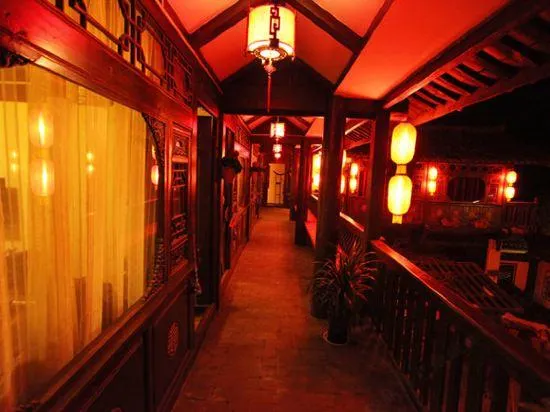 Muyi Heju Inn Lijiang - Image 1