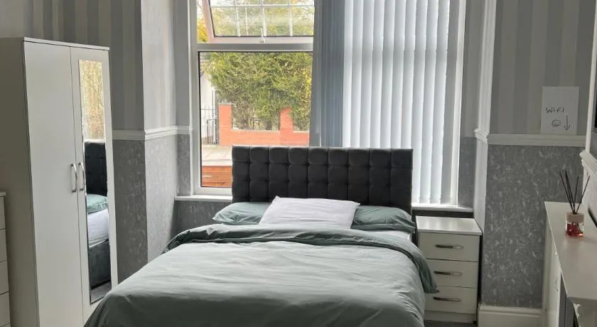 Home away from home - Image 1