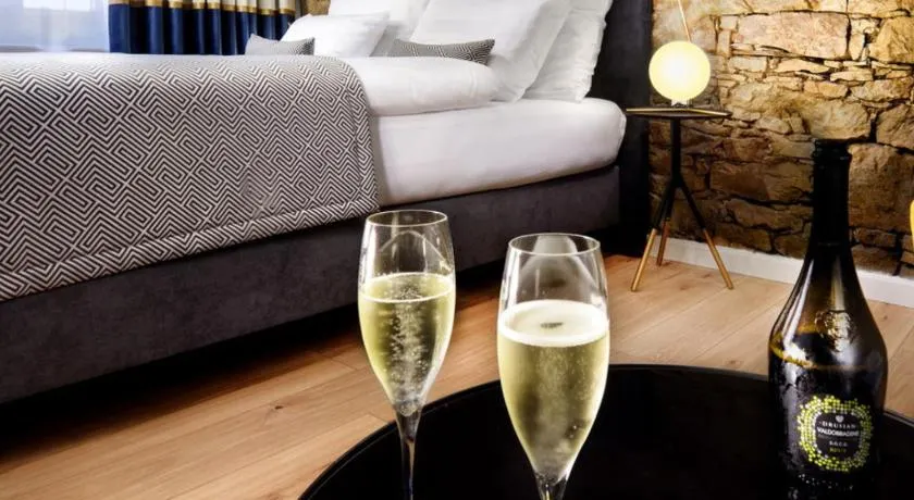 Kalix Boutique Hotel - Image 1