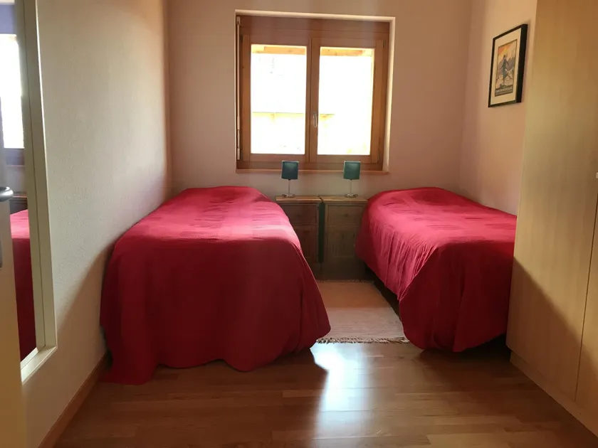 Authentic Apartment With Mountain View - Image 1