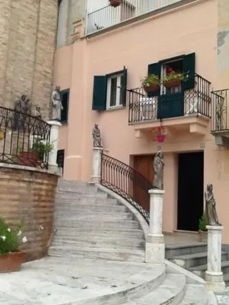 Guesthouse Casa Da Carmine - Image 1