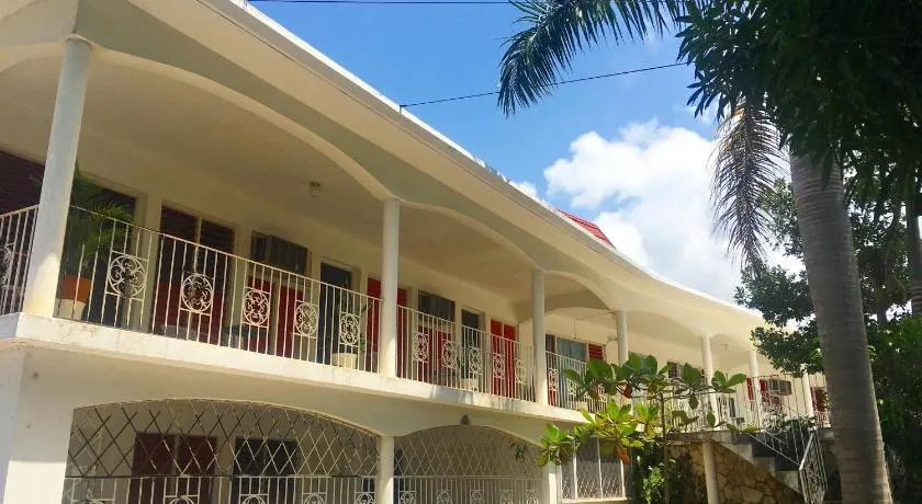 African Symbol Guest House - Image 1