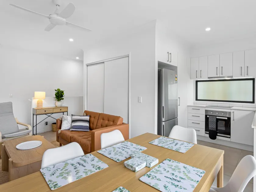 Riverside 3-Bed Home with Study Nook and BBQ - Image 1