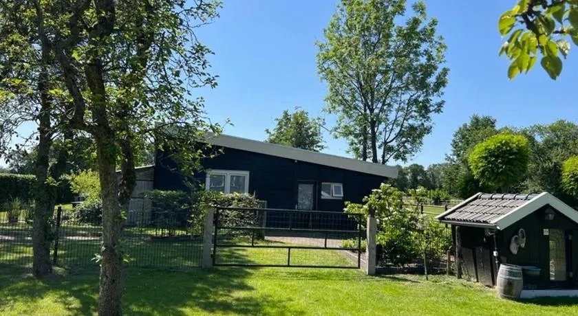 4seasonshouse - Image 1