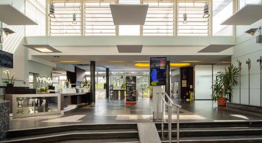 Hotel CIS Paris Maurice Ravel - Image 1