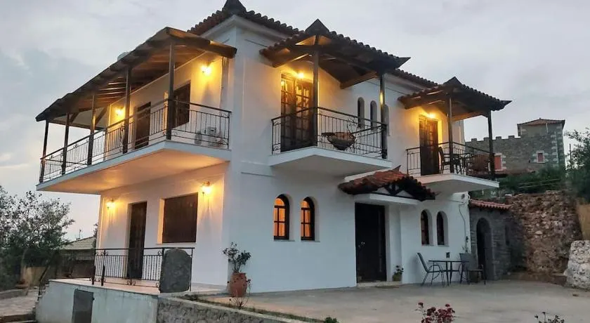 Tranquil Haven: Rastoni Villa - Image 1