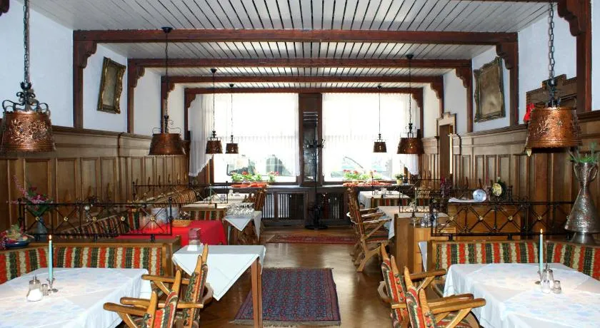 Hotel zur Post - Image 1