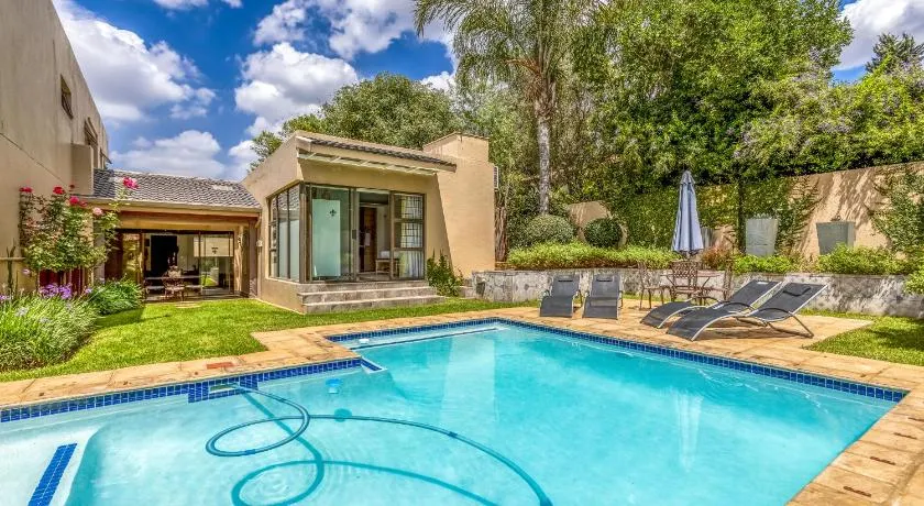 Fleur de Lis Boutique Accommodation - Image 1