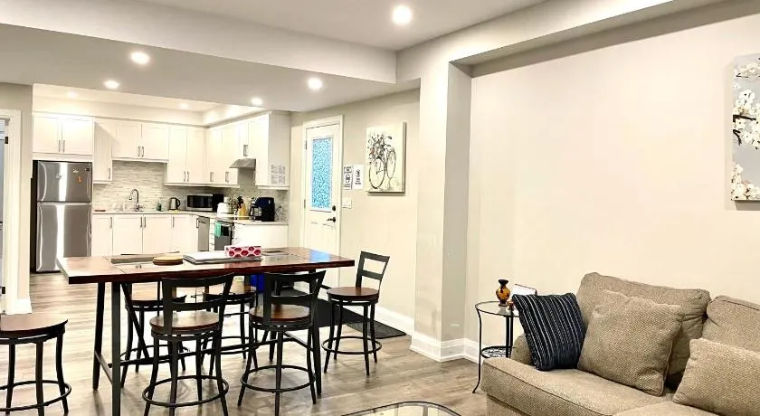 Charming, Comfortable Bsmt Apartment in Pickering - Image 1