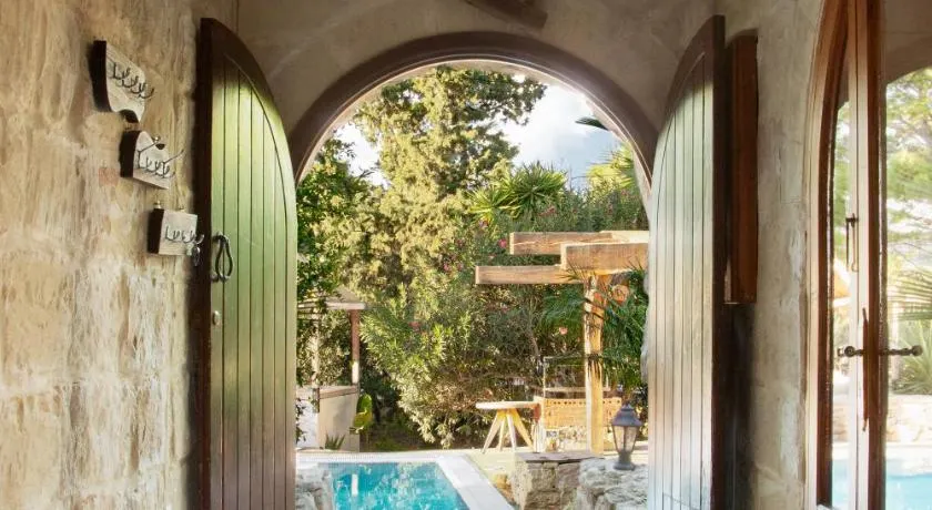 Private Villa - Image 1