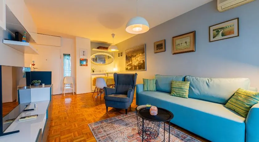 Flexible SelfCheckIns 111 - Zagreb - Parking - 2 Bedrooms - Loggia - Image 1