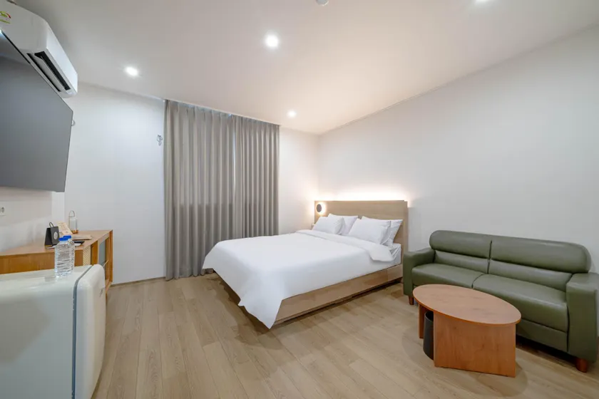Taebaek Plateau Stay (GOWONSTAY) Taebaek Hotel - Image 1