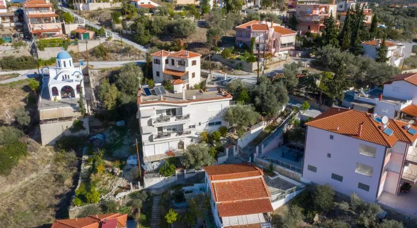 Villa Seaside View Complex with Shared pool - Image 1