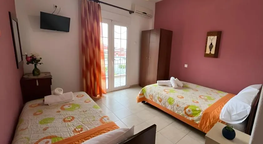 Chrysa Rooms - Image 1
