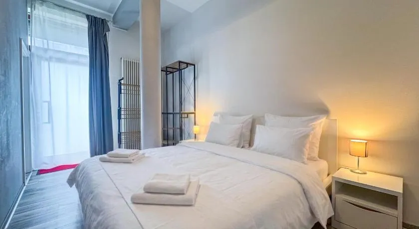 City-Apartment Timeless - Image 1