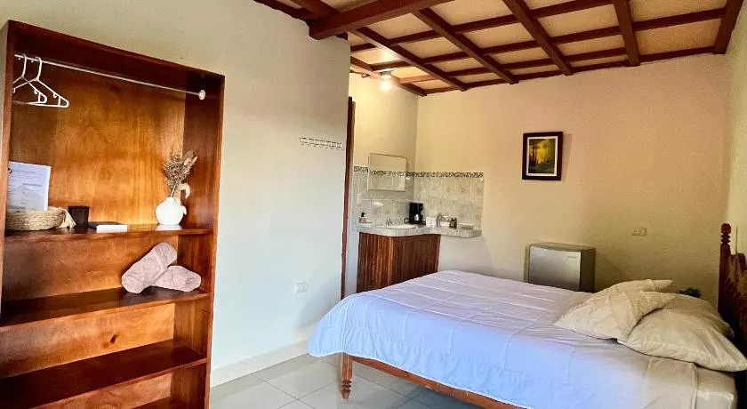 Los Tucanes Lodging - Image 1