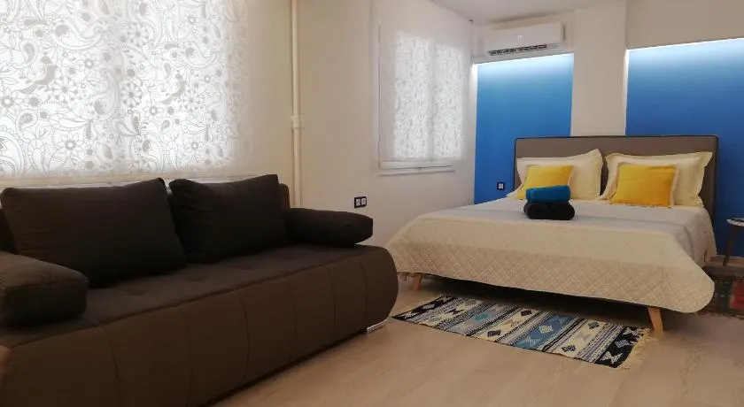 ATHENS *BLUE GRAND SUITE *DI GIORGIO CENTRAL APARTMENT - Image 1