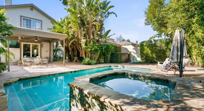 Burbank 4BR with Pool and Hot Tub by Colby and Conrad - Image 1