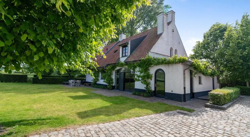 d'Oude Schaapskooi, de luxe vakantiehoeve in Damme - Image 1