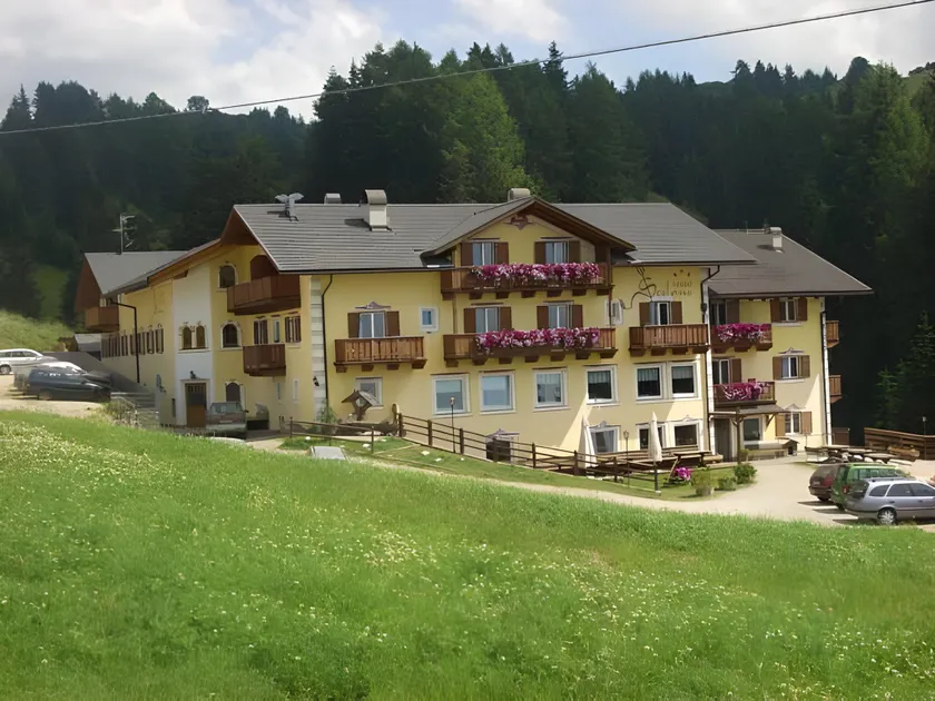 Hotel Seelaus - Image 1