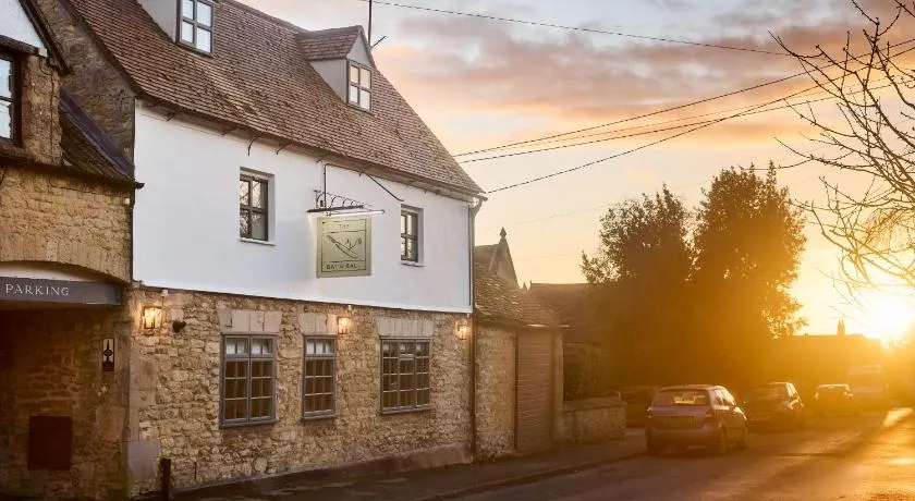 The Bat & Ball Inn - Image 1