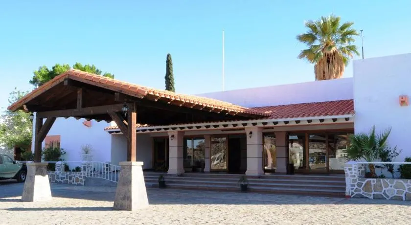 Hotel Misión Santa Ma "Cataviña" - Image 1