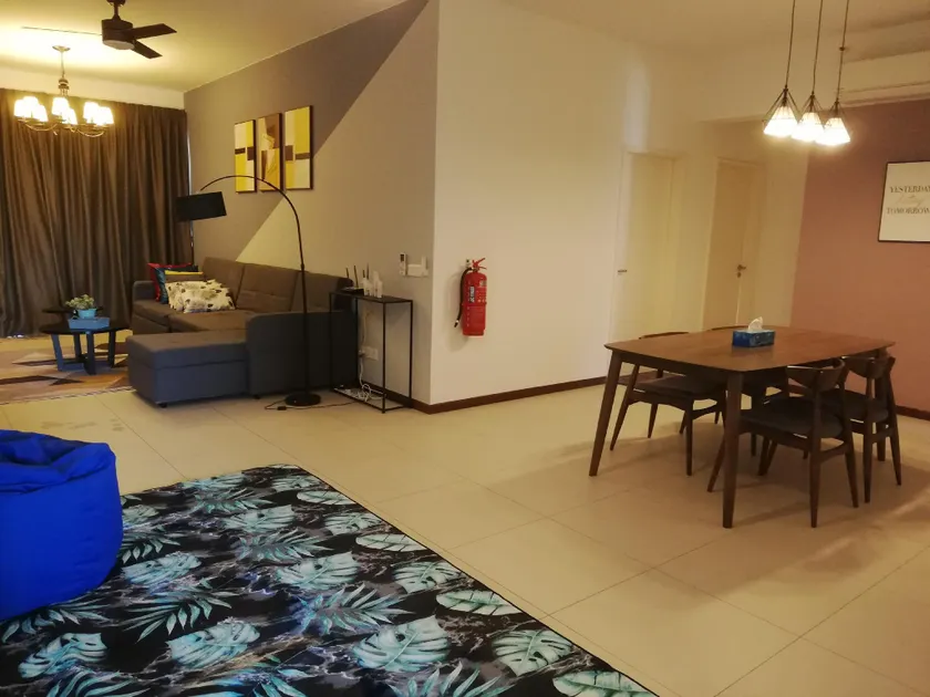 The Landmark by Katana 4BR Luxury Seaview Homestay Gurney无敌海景四房套房 - Image 1